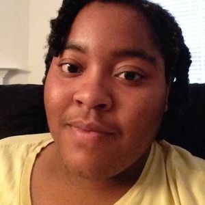 Meet your Posher, Lesley