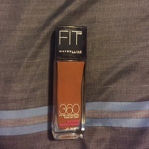 Maybelline Fit me foundation