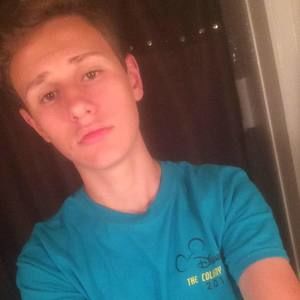 Meet your Posher, Chandler