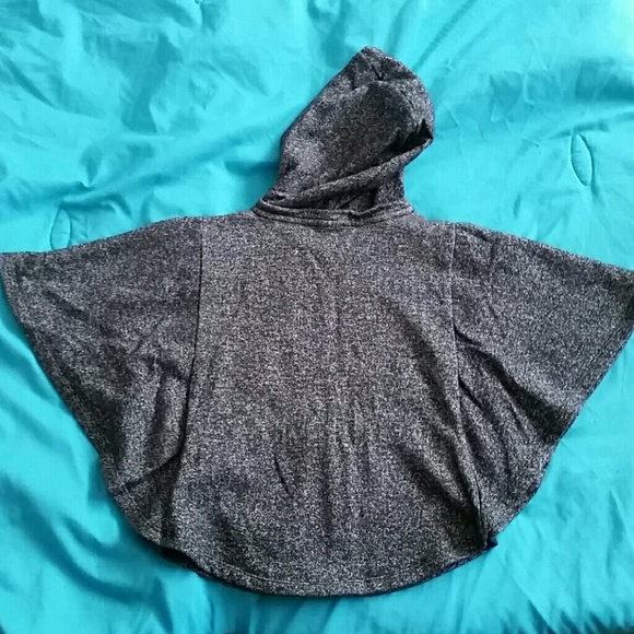 Girls top - Picture 2 of 3