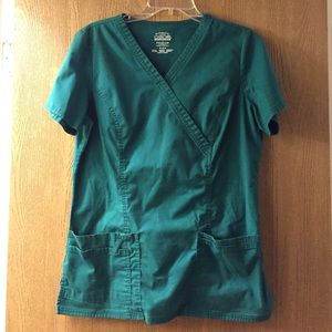 Cherokee Workwear Hunter Green Scrub Set - Size M