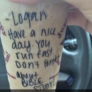 Meet your Posher, Logan