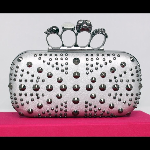 Knuckle clutch purse