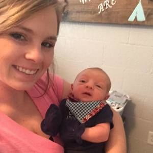 Meet your Posher, Carly