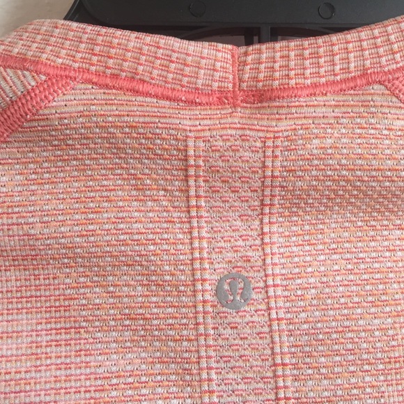 Lululemon swiftly shirt - Picture 2 of 4