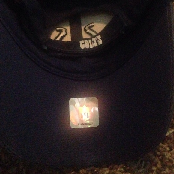 NWOT - Picture 2 of 3