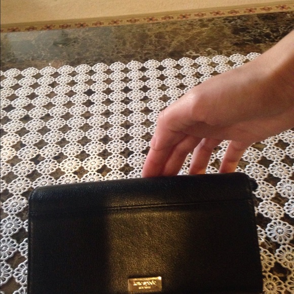 NEW Kate spade wallet or wristlet - Picture 3 of 4