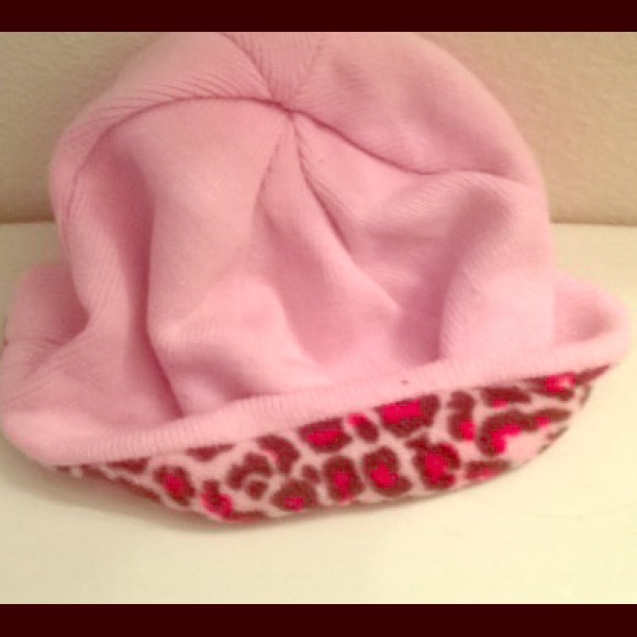 Pink inside-out beanie for "those days" - Picture 1 of 4