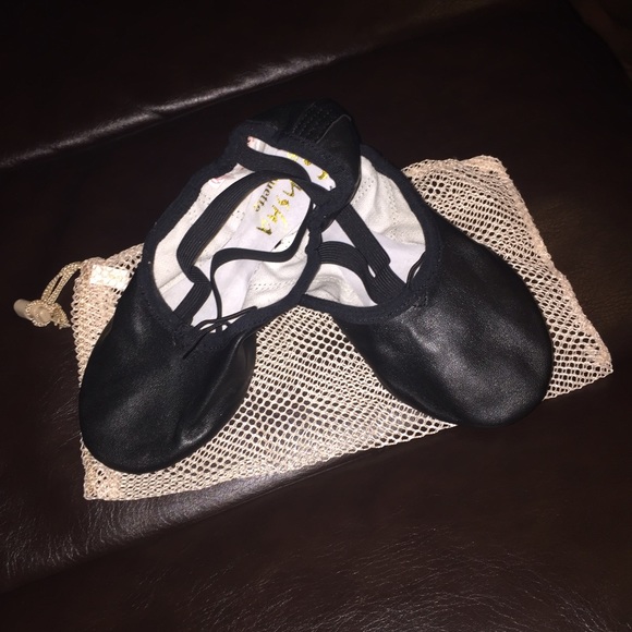 Ballet slippers - Picture 2 of 4
