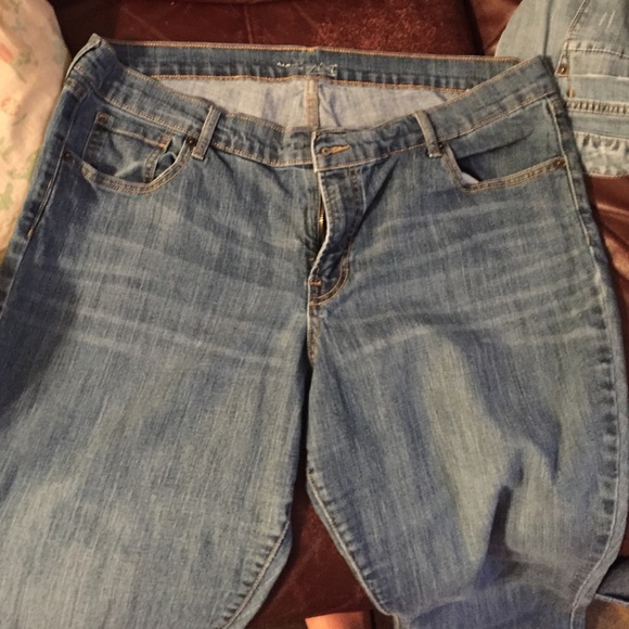 Old navy jeans size 16