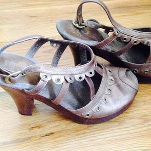 Calleen Cordera sandal. BUNDLE