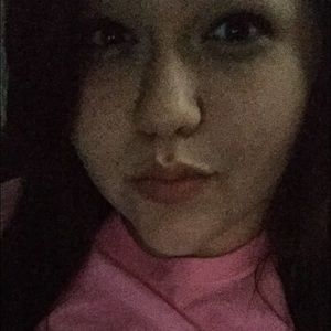 Meet your Posher, Cierra