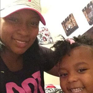 Meet your Posher, Deanna