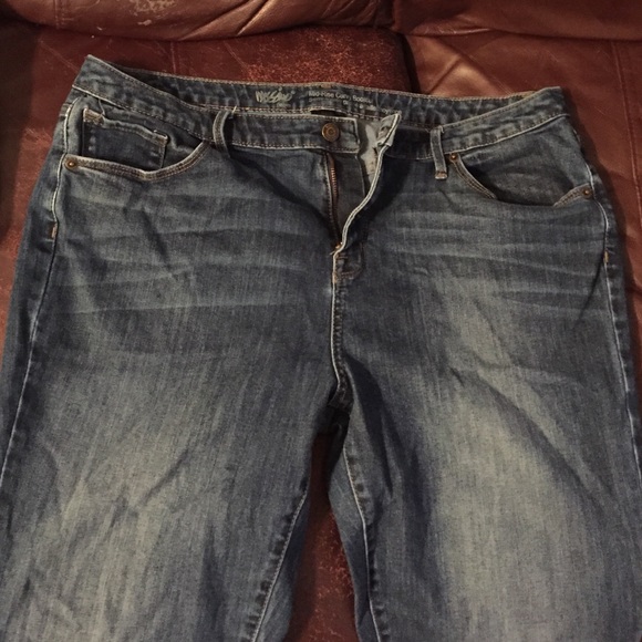 Mossimo jeans size 16