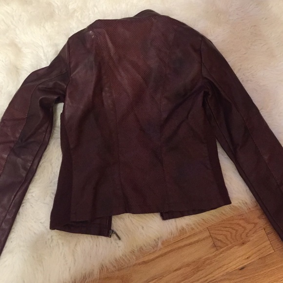 Sml burgundy leather jacket - Picture 2 of 2