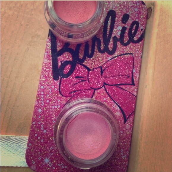 Stila loves barbie