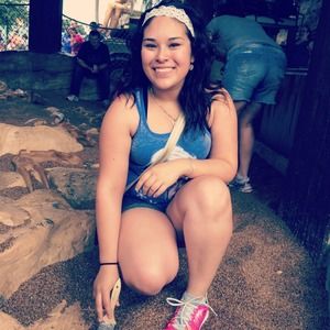 Meet your Posher, Gabriela