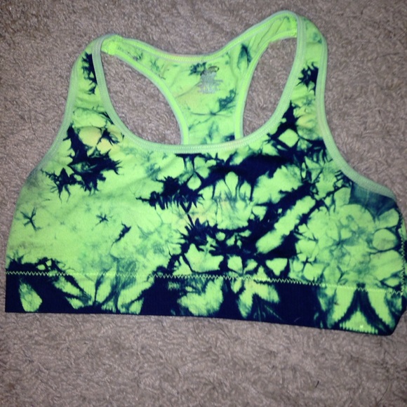 Sports bra