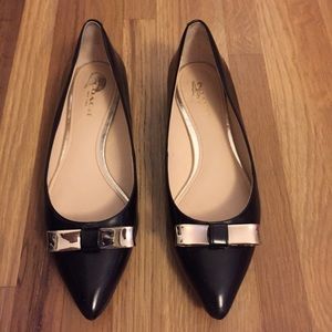 Coach flats with bows- barely worn