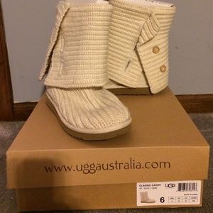 Ugg Classic Cardy cream
