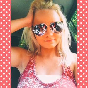 Meet your Posher, Bree