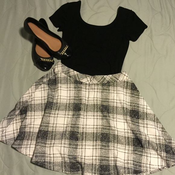 Cream & Black Plaid Skater Skirt