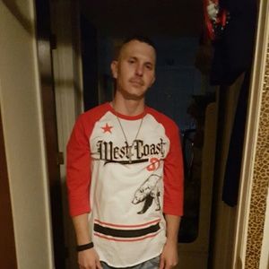 Meet your Posher, Joshua