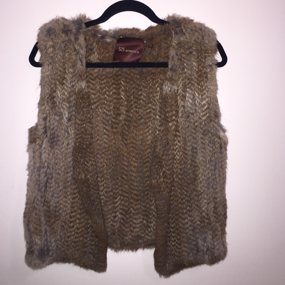 525 America Classic Fur vest