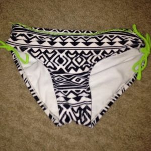 Bikini bottoms