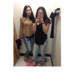 Meet your Posher, Alexa