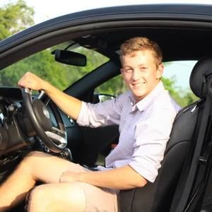 Meet your Posher, Drew