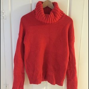 Gap turtleneck sweater
