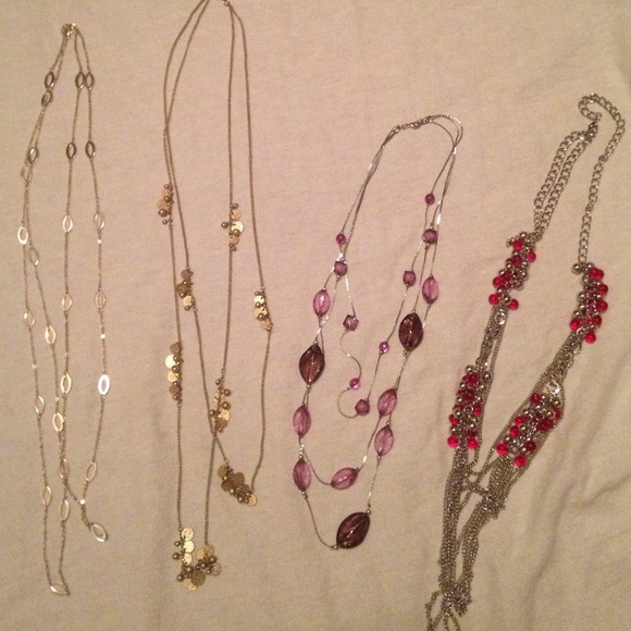 Long necklaces - Picture 3 of 4