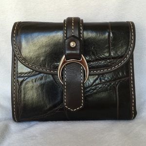 Dooney & Bourke Croco Embossed Leather Wallet Dooney & Bourke Croco Embossed Leather Wallet