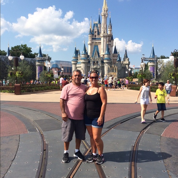 Meet your Posher, Dina - Picture 1 of 1