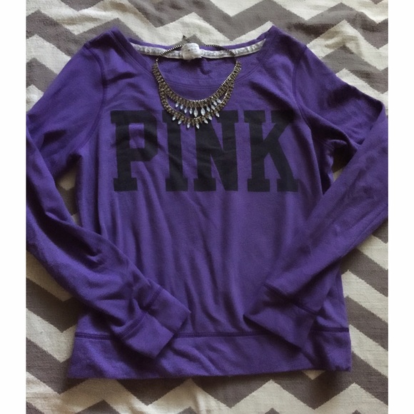 PINK💜Victoria's Secret sweatshirt
