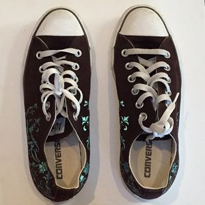 Converse shoes, size 8