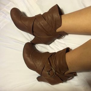 Cognac Booties