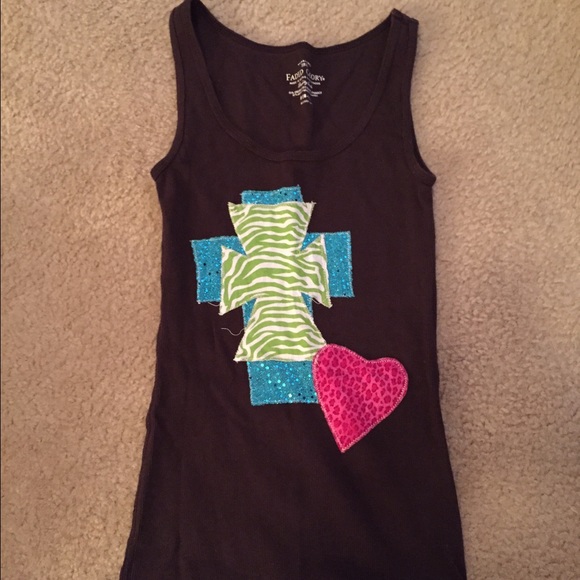 Medium brown tank