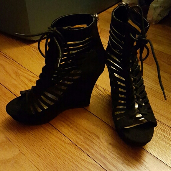 Bamboo Wedge Heels - Size 6