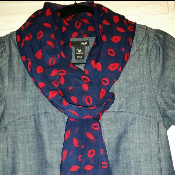The Limited red lips scarf