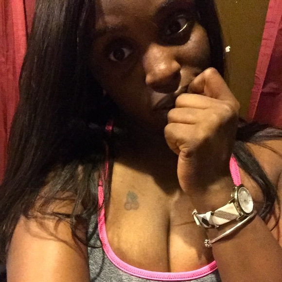 Meet your Posher, Sade - Picture 2 of 2