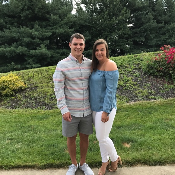 Meet your Posher, Liz - Picture 3 of 3