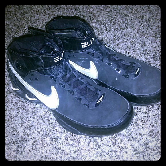 Nike Shox - Picture 1 of 2
