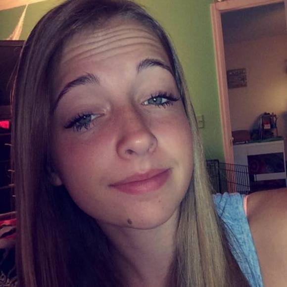 Meet your Posher, Makenna - Picture 1 of 1