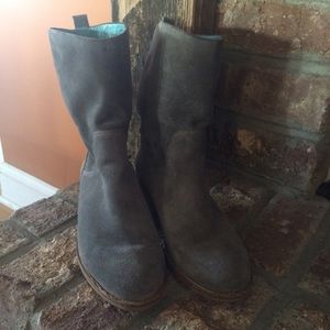 Lucky Brand grey suede boots