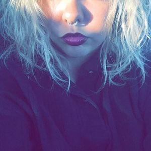 Meet your Posher, Samantha michele