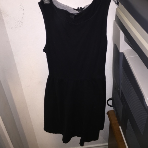CUTE DRESS BUNDLE!! - Picture 4 of 4