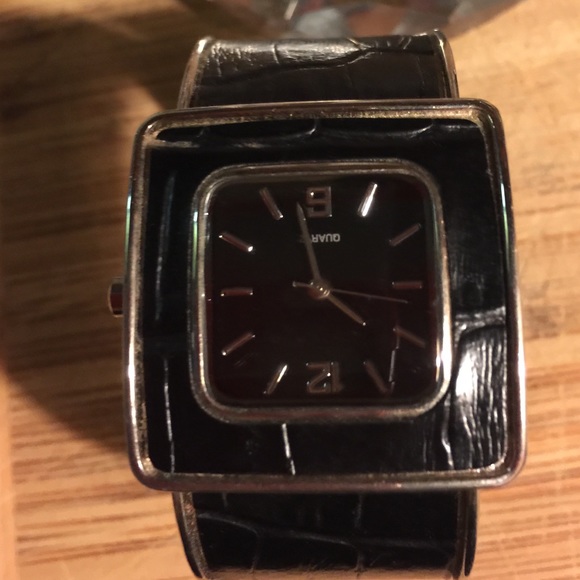 💋 three watches - Picture 4 of 4