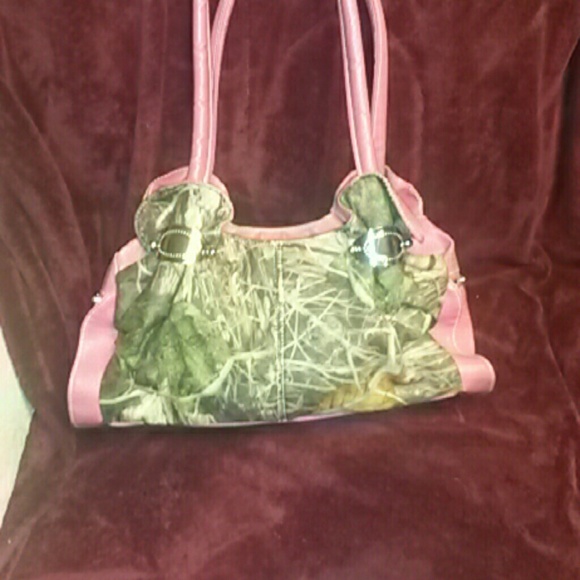 Camo purse